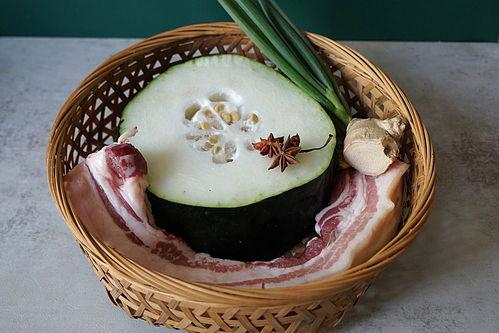 夏至吃瓜还是立夏吃瓜,立夏解暑忙——传统节气与吃瓜习俗的交融