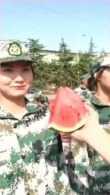 吃教官的瓜,那些不为人知的幕后故事