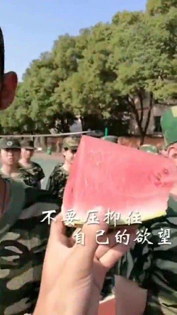 吃教官的瓜,那些不为人知的幕后故事